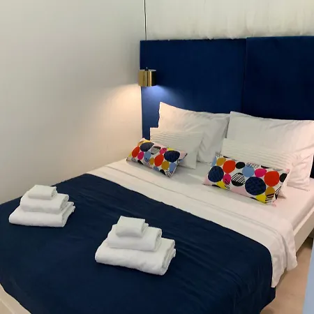 City Street Apartman * プーラ